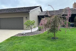 970 Rolling Greens Ln NW, Hutchinson, MN 55350 - Photo 1