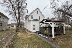 588 York Ave, Saint Paul, MN 55130 - Photo 5