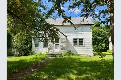 915 6th Avenue E, Alexandria, MN 56308 - Photo 1