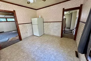915 6th Ave E, Alexandria, MN 56308 - Photo 5