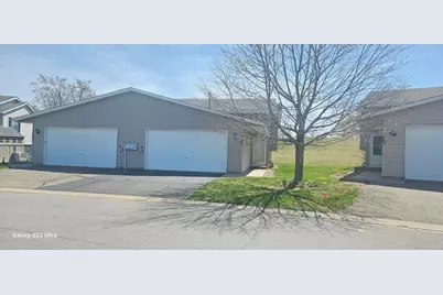 1501 McIntosh Circle, Shakopee, MN 55379 - Photo 1