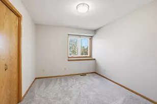 3880 Minnesota Ln N, Plymouth, MN 55446 - Photo 21