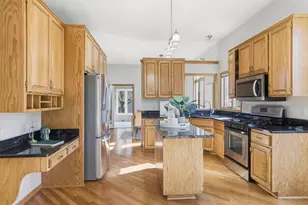 3880 Minnesota Ln N, Plymouth, MN 55446 - Photo 9