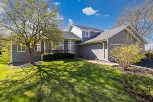 3880 Minnesota Ln N, Plymouth, MN 55446 - Photo 31
