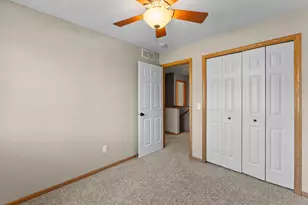 13891 Edgewood Ave, Savage, MN 55378 - Photo 33