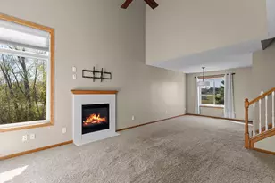 13891 Edgewood Ave, Savage, MN 55378 - Photo 7