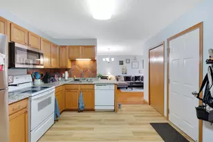 15960 Firtree Dr, Apple Valley, MN 55124 - Photo 17