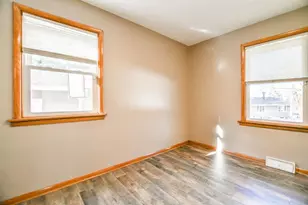 1306 Hillcrest Dr NE, Fridley, MN 55432 - Photo 9