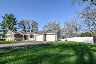 1306 Hillcrest Dr NE, Fridley, MN 55432 - Photo 1
