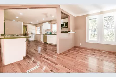 1306 Hillcrest Drive NE, Fridley, MN 55432 - Photo 7