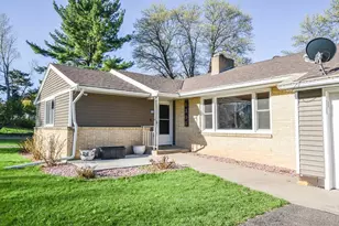1306 Hillcrest Dr NE, Fridley, MN 55432 - Photo 1