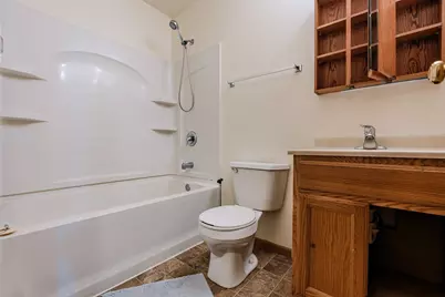 2409 4th Avenue N, Moorhead, MN 56560 - Photo 7