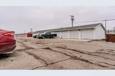 2409 4th Avenue N, Moorhead, MN 56560 - Photo 15