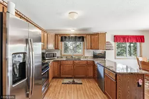 18663 Jasmine Way, Lakeville, MN 55044 - Photo 5