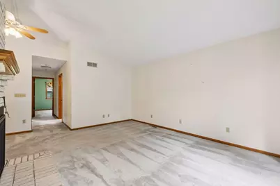 1326 Griffin Avenue, Mahtomedi, MN 55115 - Photo 27
