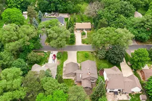 1326 Griffin Ave, Mahtomedi, MN 55115 - Photo 11