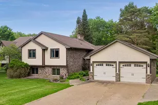 1326 Griffin Ave, Mahtomedi, MN 55115 - Photo 3