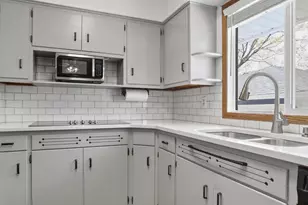 1431 2nd Ave SW, Rochester, MN 55902 - Photo 5
