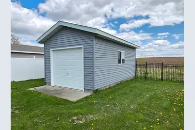 505 4th Street SE, Plainview, MN 55964 - Photo 15