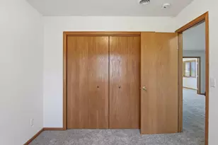 1709 Hiawatha Dr E, Wabasha, MN 55981 - Photo 21