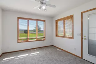 1709 Hiawatha Dr E, Wabasha, MN 55981 - Photo 17
