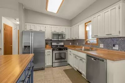 5973 126th Street W, Apple Valley, MN 55124 - Photo 11