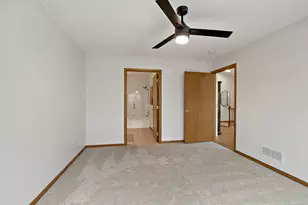 189 Wedgewood Dr, Mahtomedi, MN 55115 - Photo 19