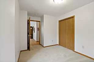 189 Wedgewood Dr, Mahtomedi, MN 55115 - Photo 27