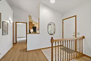 189 Wedgewood Dr, Mahtomedi, MN 55115 - Photo 3