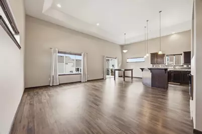 928 41st Avenue S, Moorhead, MN 56560 - Photo 5