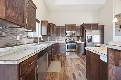 928 41st Avenue S, Moorhead, MN 56560 - Photo 7