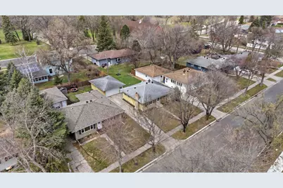 1221 Elm Street S, Moorhead, MN 56560 - Photo 3