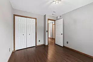 13821 Edgewood Ave, Savage, MN 55378 - Photo 17