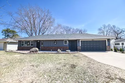 6611 McKinley Street NE, Fridley, MN 55432 - Photo 1