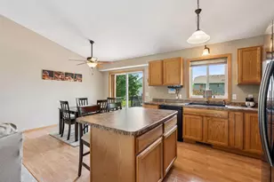 37922 Harvester Ave, North Branch, MN 55056 - Photo 11
