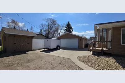 414 8th Avenue NW, Valley City, ND 58072 - Photo 51