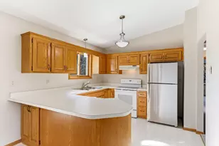 17420 Fontana Path, Farmington, MN 55024 - Photo 9
