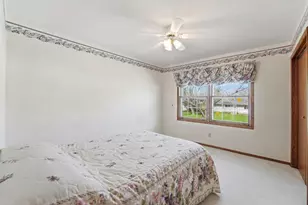 171 Lakeview Dr, Spicer, MN 56288 - Photo 37