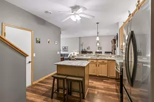 2562 49th St E, Inver Grove Heights, MN 55076 - Photo 9