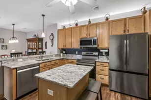 2562 49th St E, Inver Grove Heights, MN 55076 - Photo 7