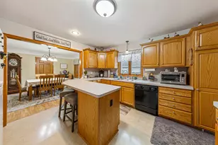 302 W Douglas St, Arlington, MN 55307 - Photo 15