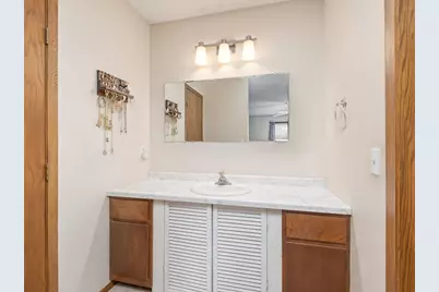1312 Deercliff Lane, Eagan, MN 55123 - Photo 17