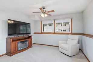 1312 Deercliff Ln, Eagan, MN 55123 - Photo 11