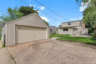 4539 Quail Ave N, Robbinsdale, MN 55422 - Photo 41