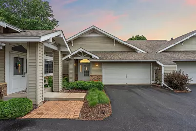 2879 Devonshire Place, Woodbury, MN 55125 - Photo 1