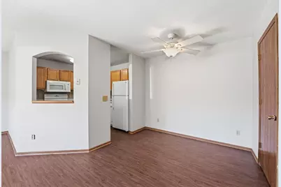 64 E 13th Street, Waconia, MN 55387 - Photo 5