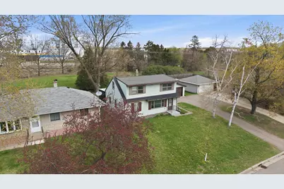 1697 Rose Place, Roseville, MN 55113 - Photo 27