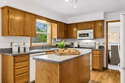 18224 88th Avenue N, Maple Grove, MN 55311 - Photo 15