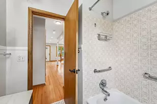 2164 Reaney Ave E, Saint Paul, MN 55119 - Photo 15