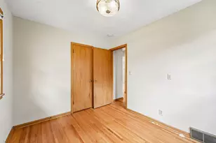 2164 Reaney Ave E, Saint Paul, MN 55119 - Photo 13